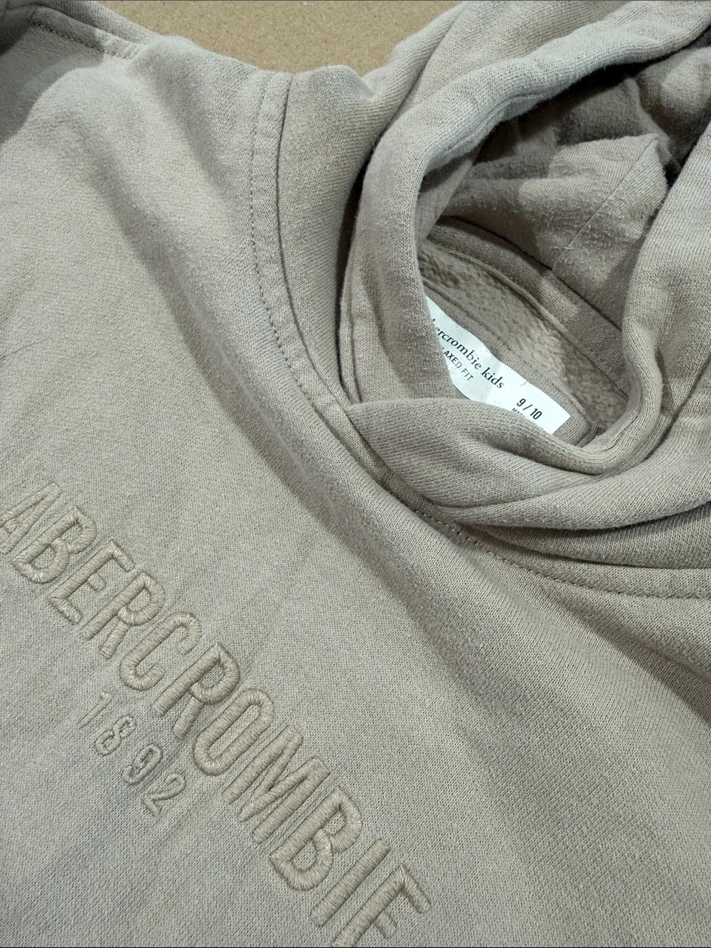Abercrombie & Fitch Men’s Taupe Pullover Hoodie